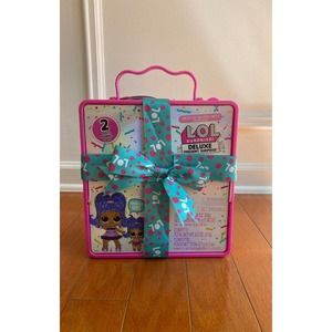 LOL Surprise Deluxe Present Surprise Series 2 Slumber Party Theme Doll + Sister